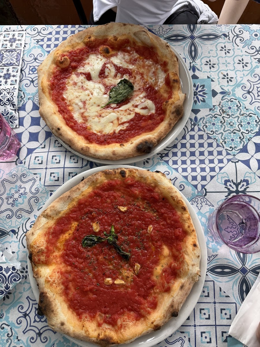 Pizzeria Luna Caprese Photo 4