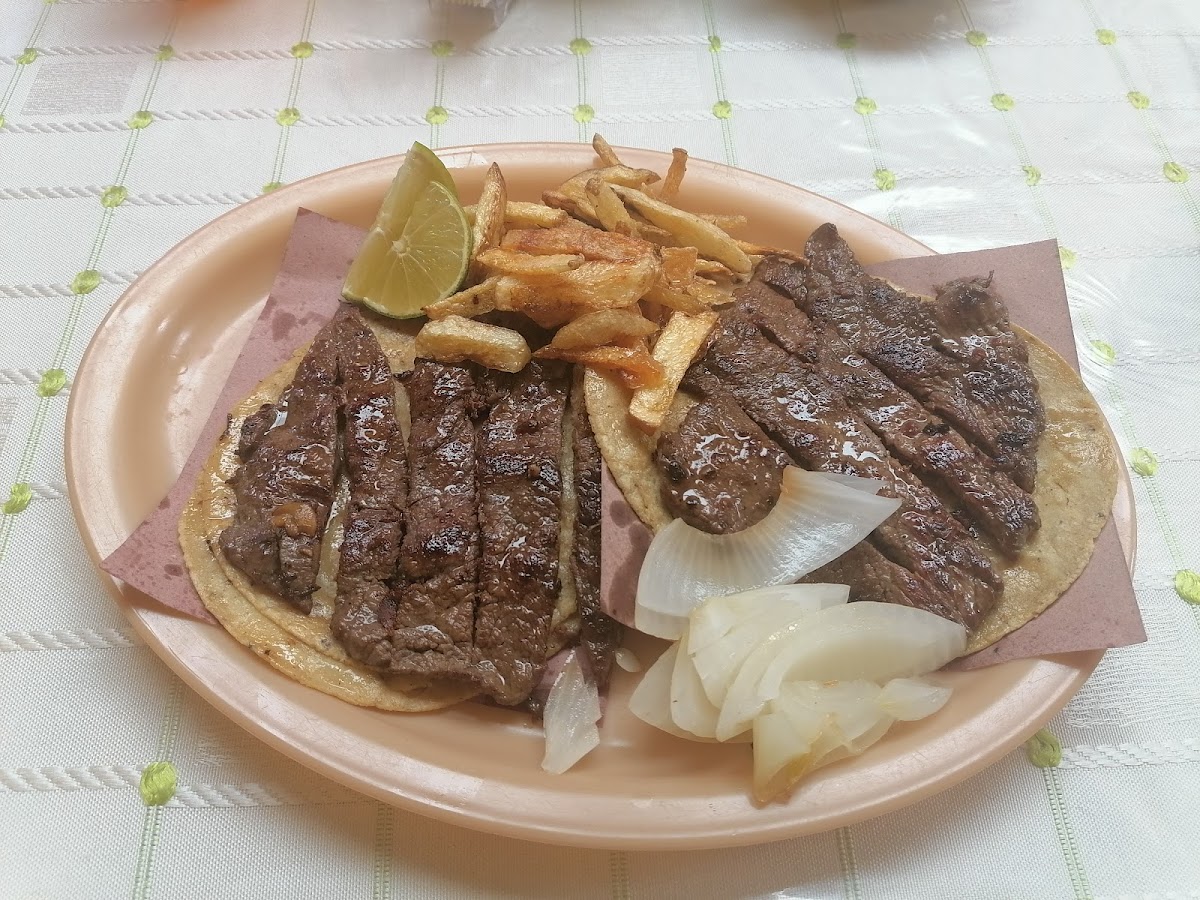 Tacos 'El Viajero' Photo 4