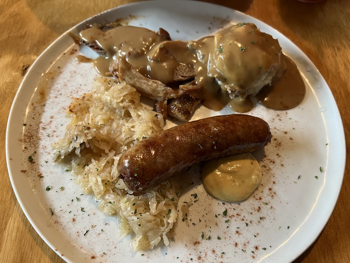 Bavarian Biergarten Photo 4