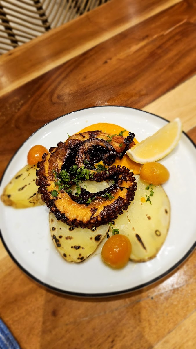 Percy Seafood Photo 8