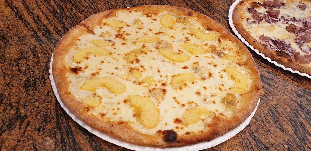 Pizzeria Da Tano Photo 5