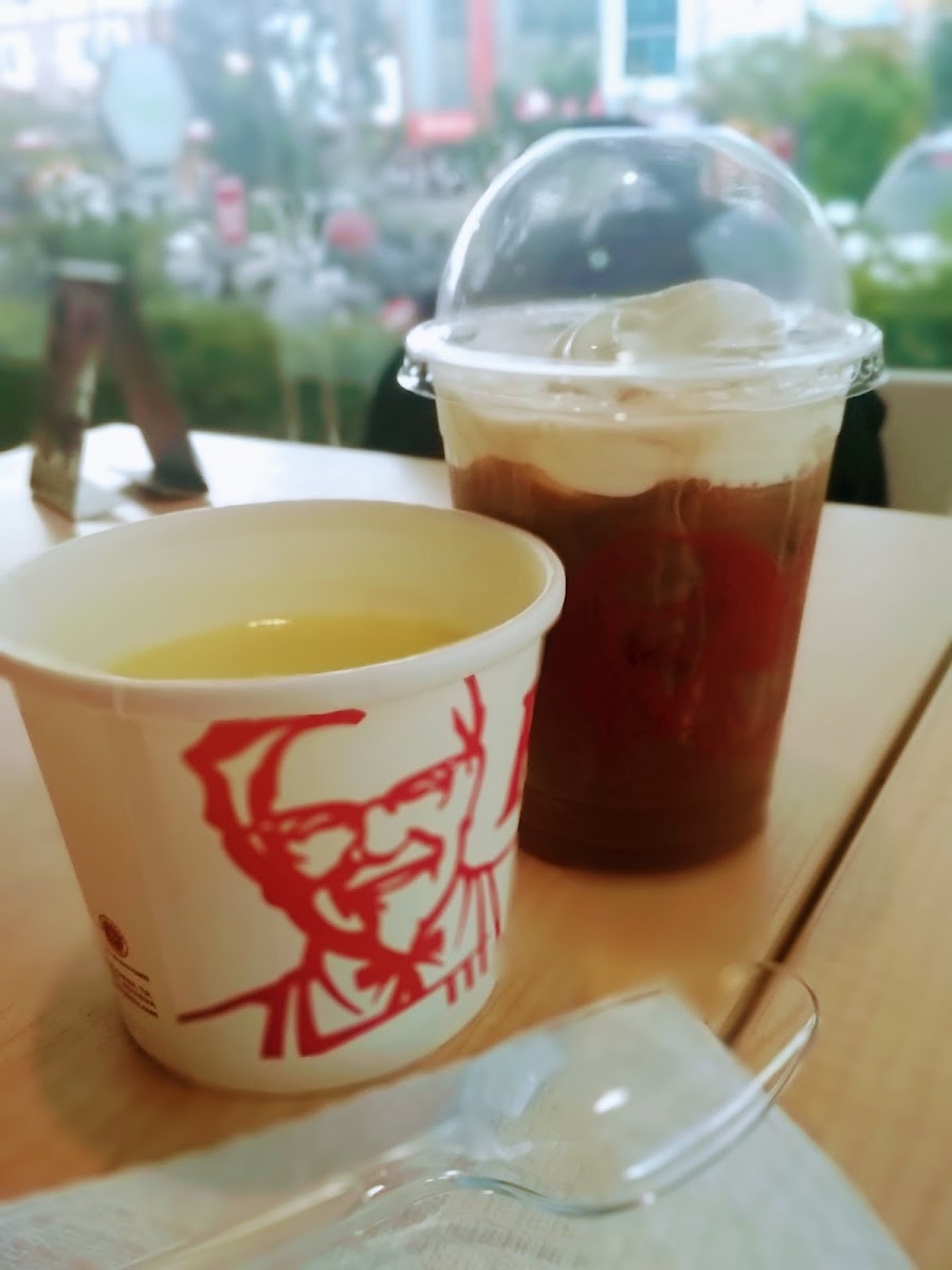 KFC Tanjungpinang Photo 9