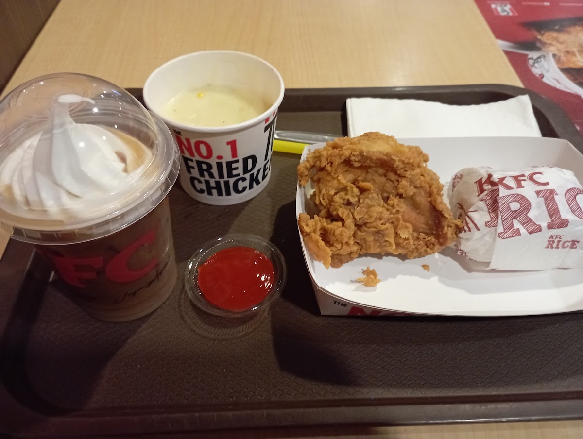 KFC Tanjungpinang Photo 3