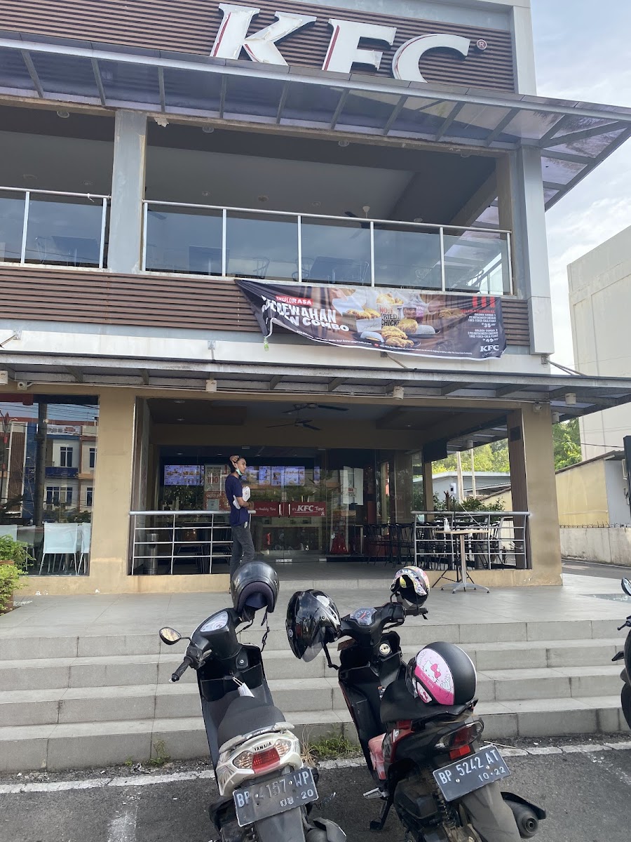 KFC Tanjungpinang Photo 4