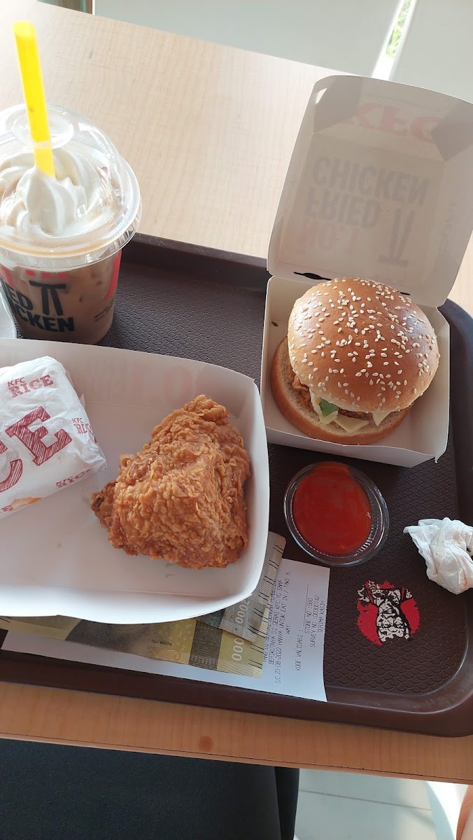 KFC Tanjungpinang Photo 6