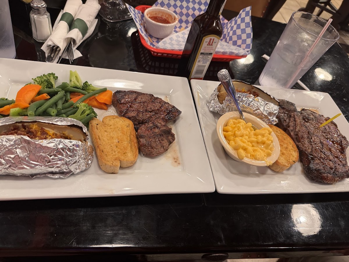 Lone Star Steakhouse Photo 6
