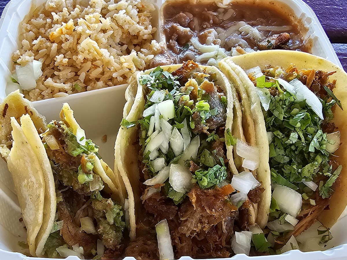 Kahuku Food Trucks Photo 3