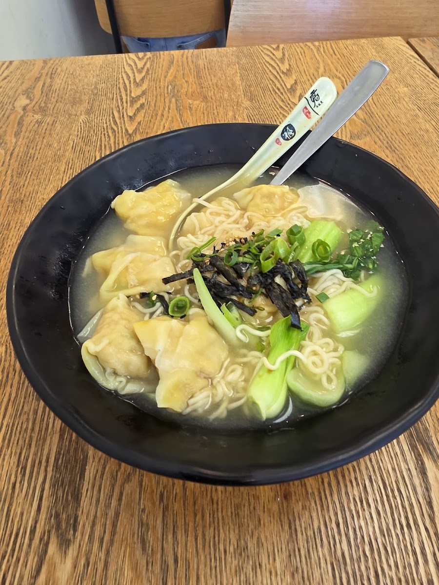 Subaru Sushi and Noodle Bar Photo 10