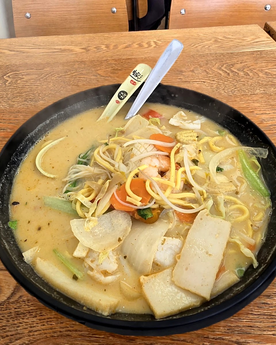 Subaru Sushi and Noodle Bar Photo 2