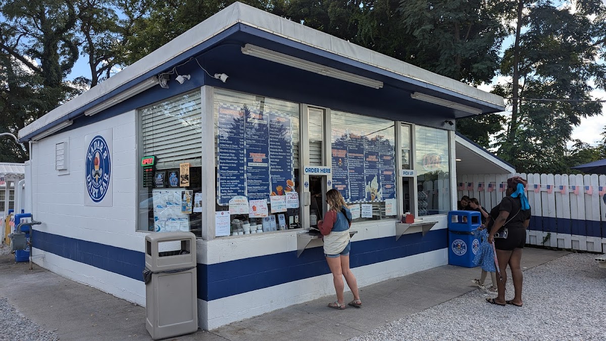 Radar’s Dairy Bar - Mifflin, OH Photo 3