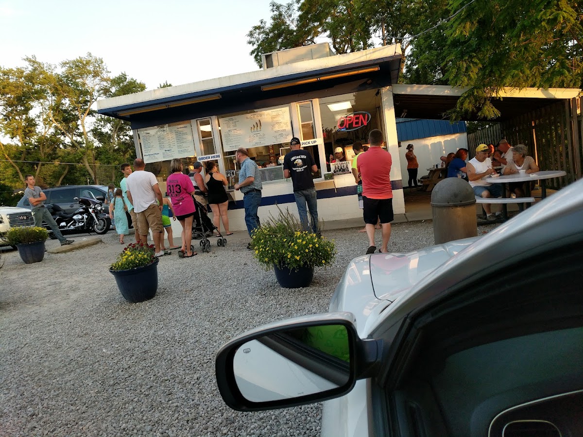 Radar’s Dairy Bar - Mifflin, OH Photo 4
