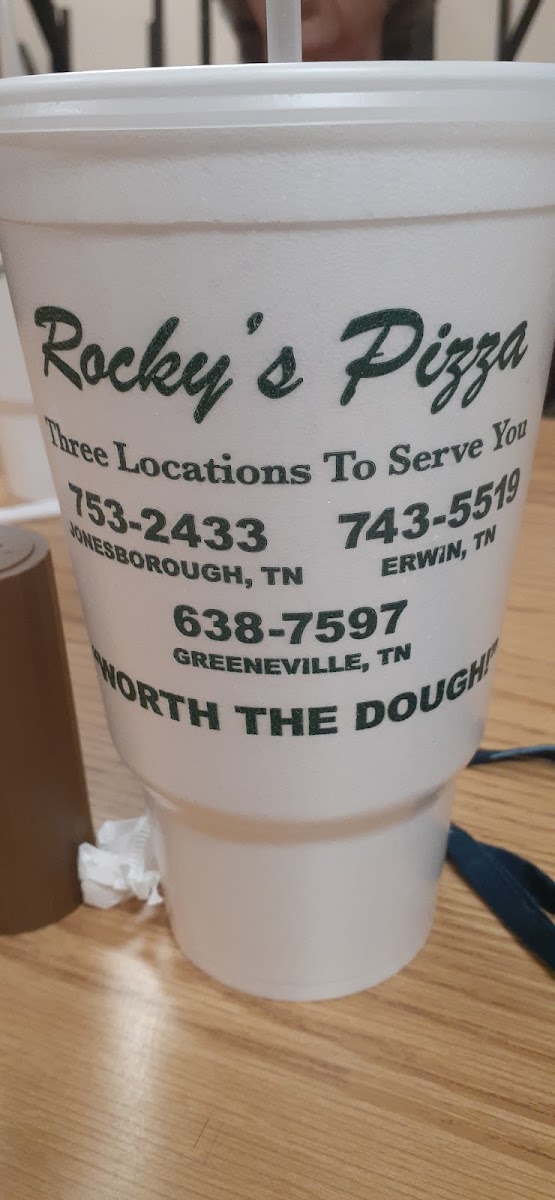 Rocky's Pizza Greeneville Photo 8
