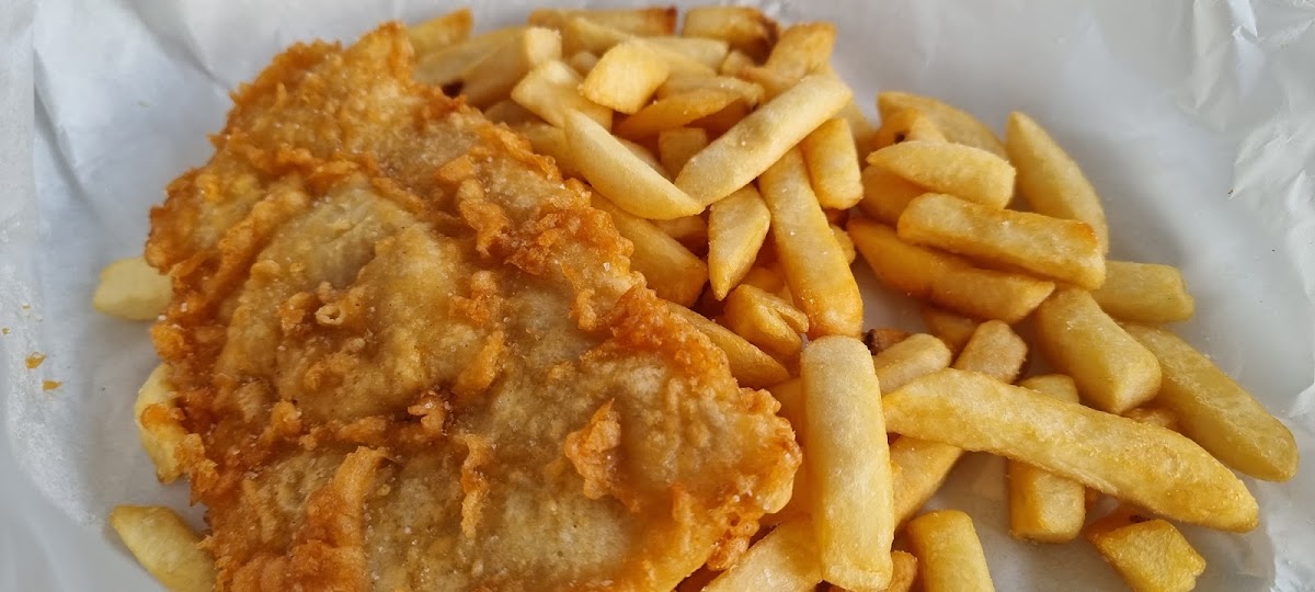 Beaumaris Fish & Chips Photo 6