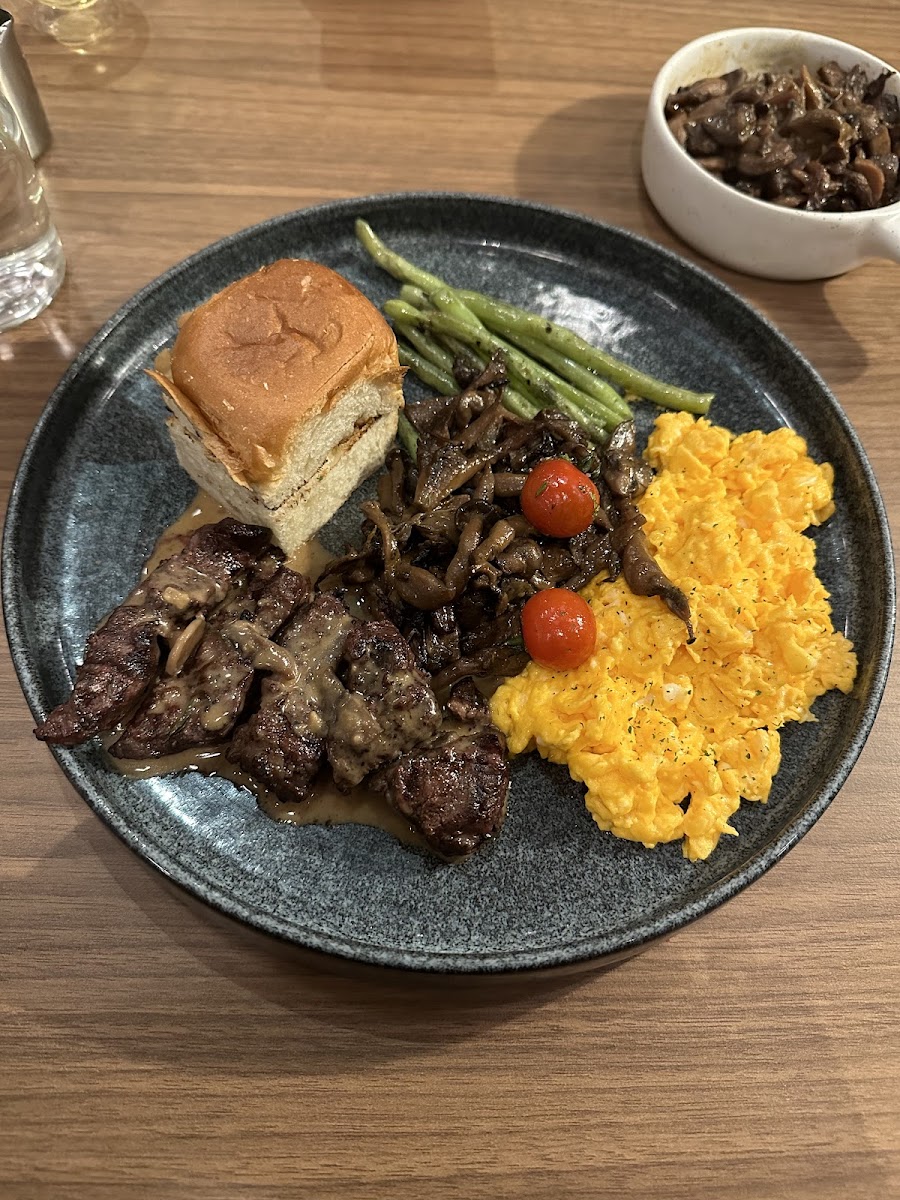 Butler's Steak Chillax Photo 8
