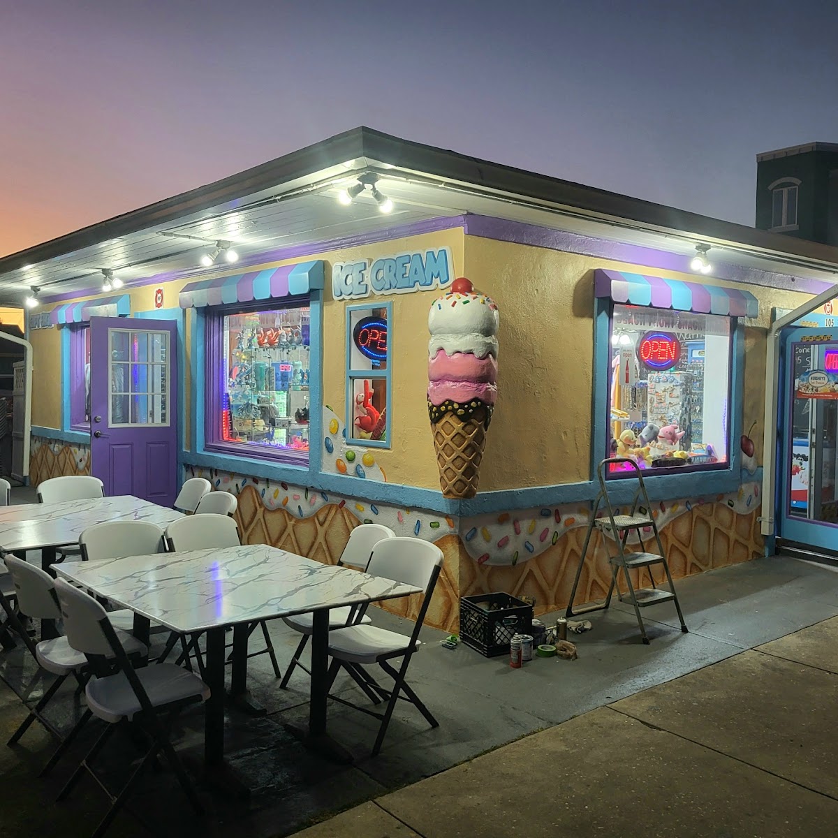 Hershey's Ice Cream Gift Shop