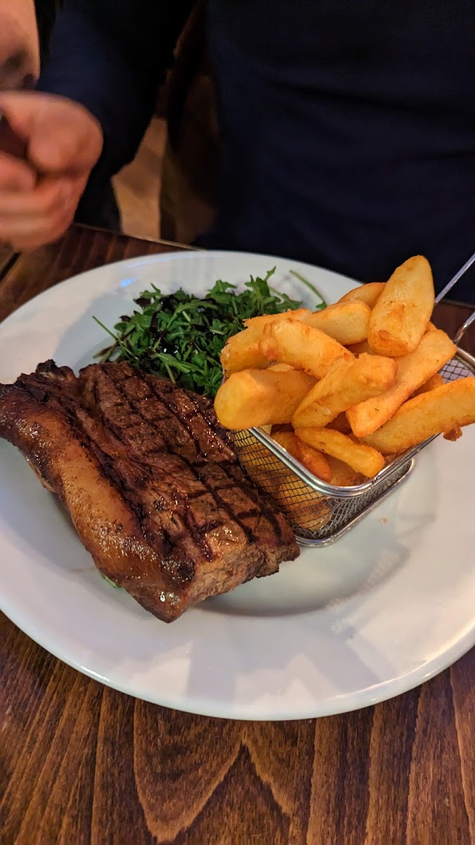 The Red Lodge Steakhouse & Bar Photo 10