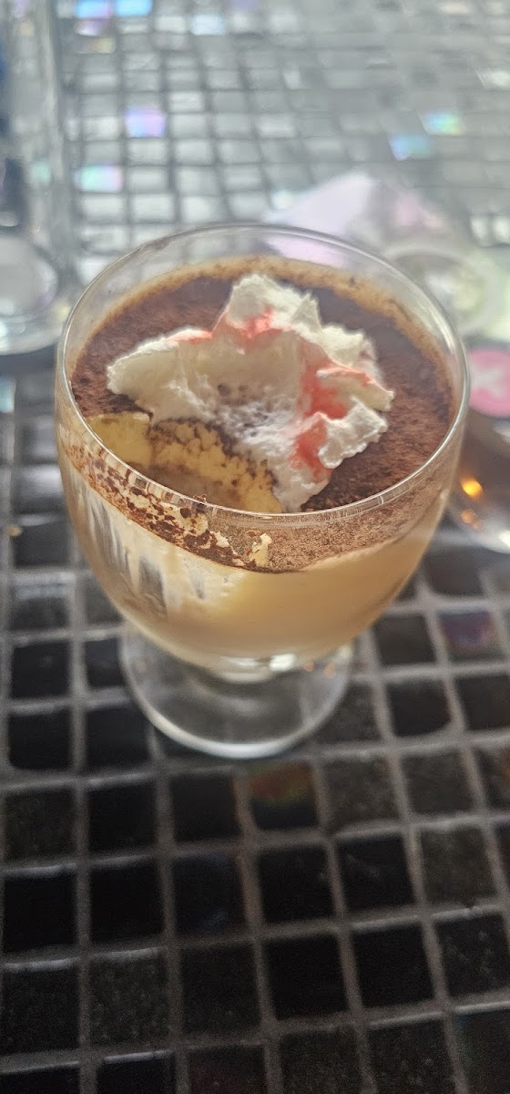 Pavarotti Ristorante Photo 6