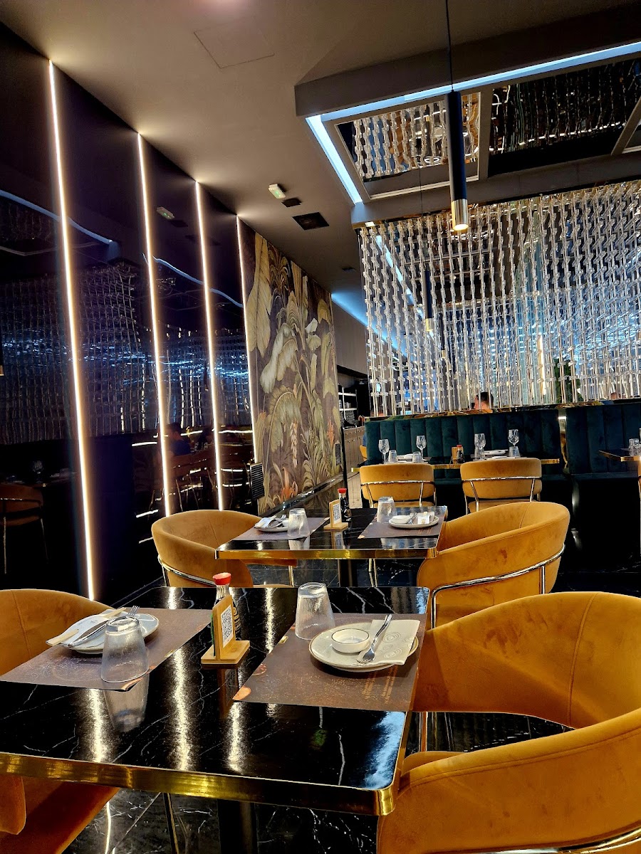JI ASIAN RESTAURANT