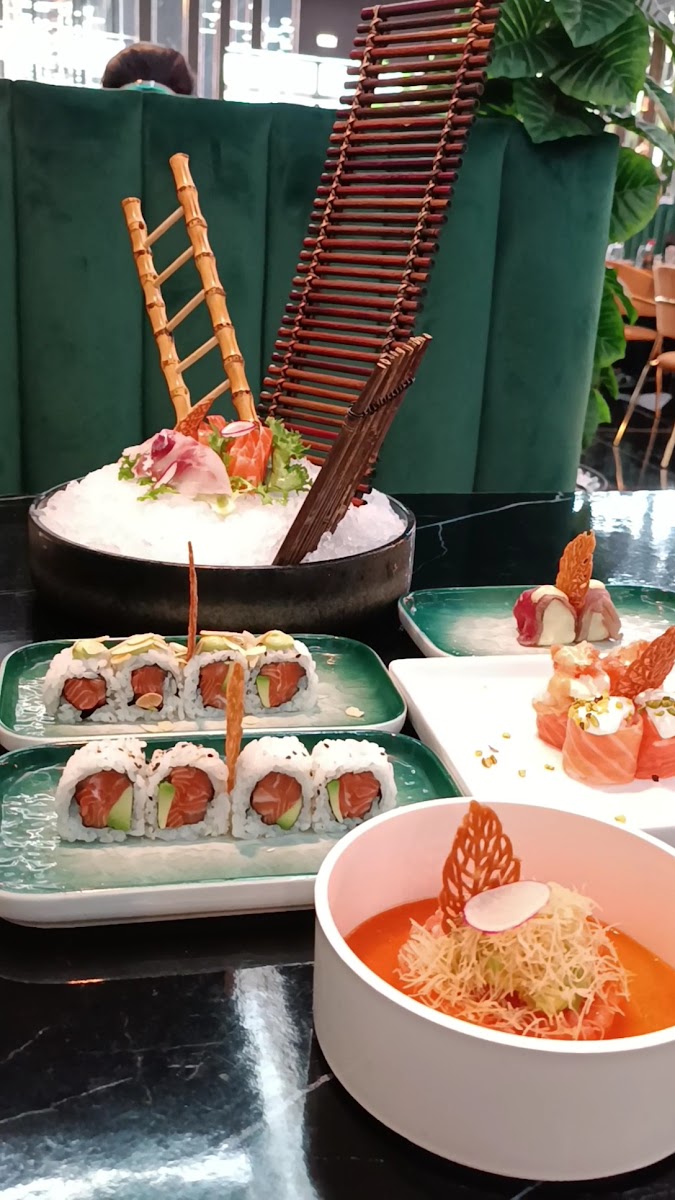 JI ASIAN RESTAURANT Photo 2