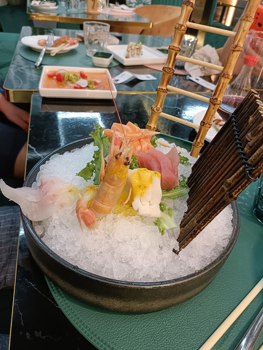 JI ASIAN RESTAURANT Photo 8