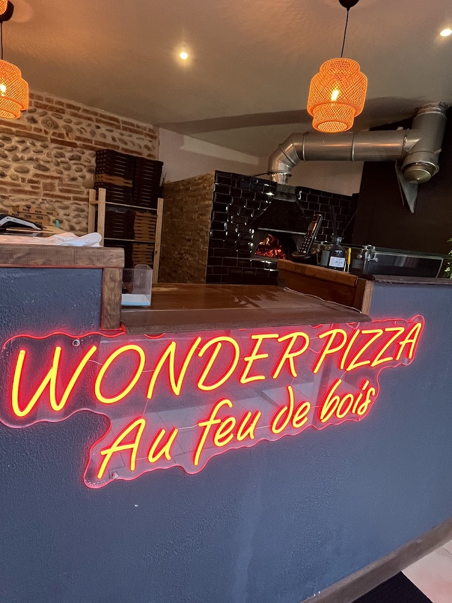 WONDER PIZZA Au Feu de Bois Photo 3