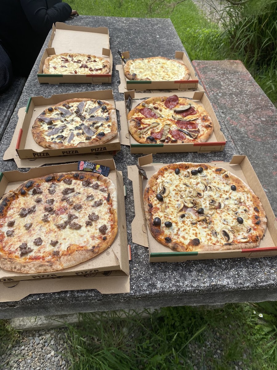 WONDER PIZZA Au Feu de Bois Photo 5