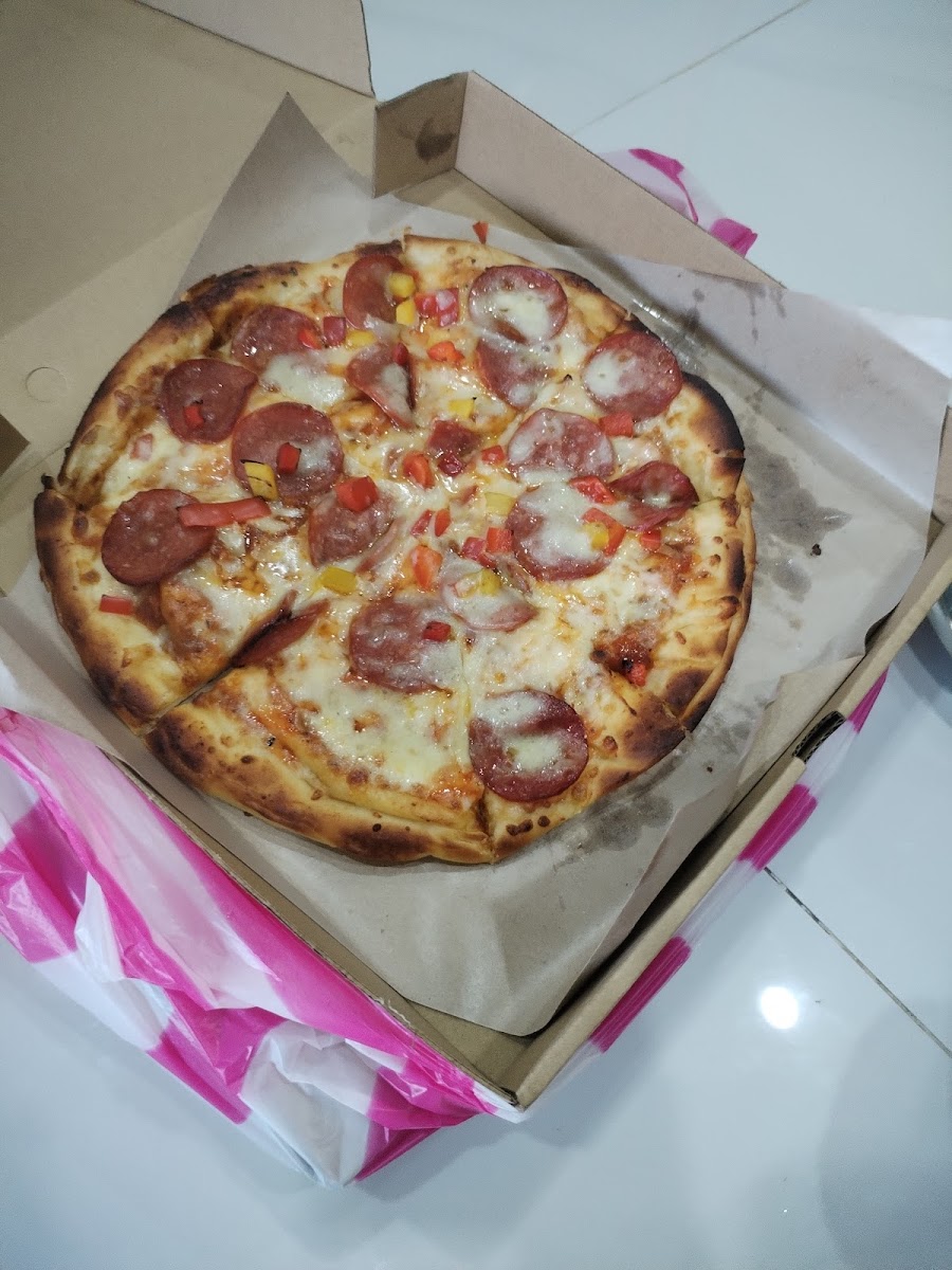 Tukang Pizza Kayu Api Photo 2