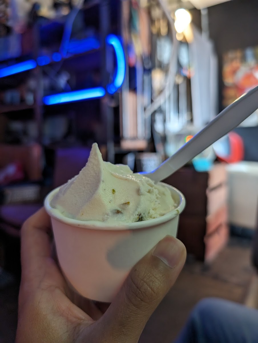 LIX Uptown Ice Cream Photo 7
