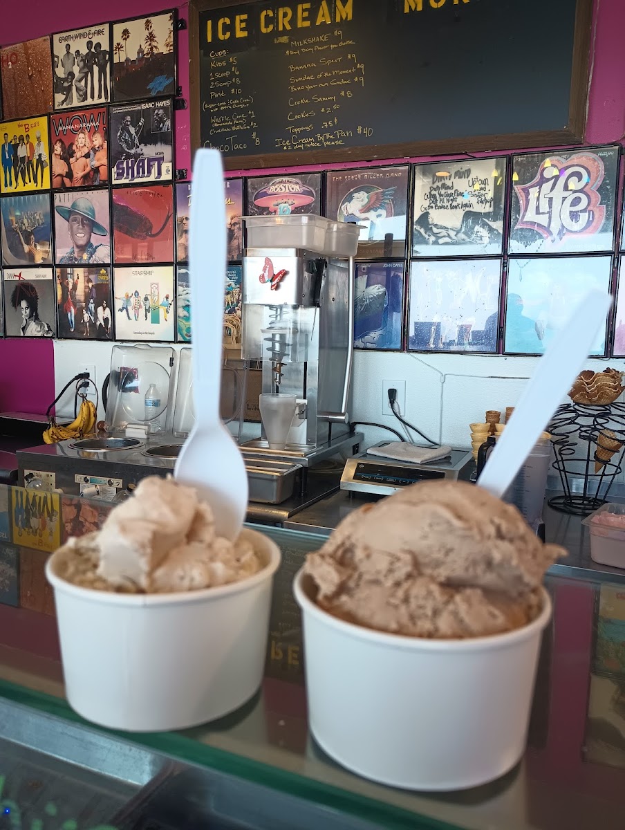 LIX Uptown Ice Cream Photo Menu 5
