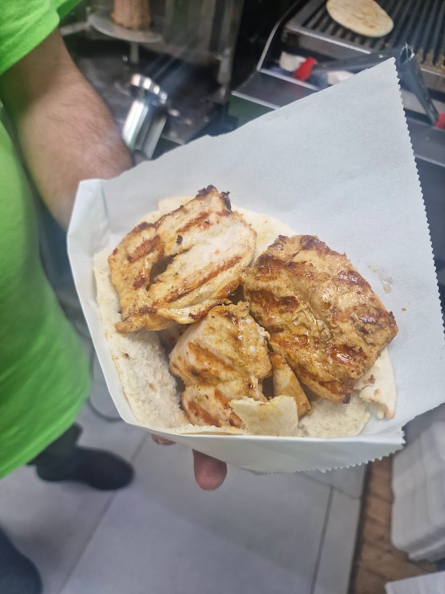 Alias Kebab & Pizza House Photo 10
