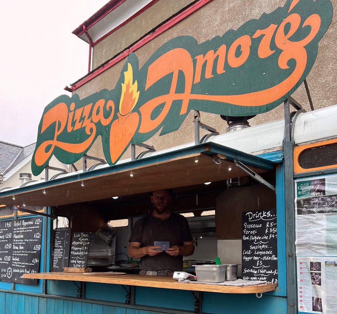Pizza Amore