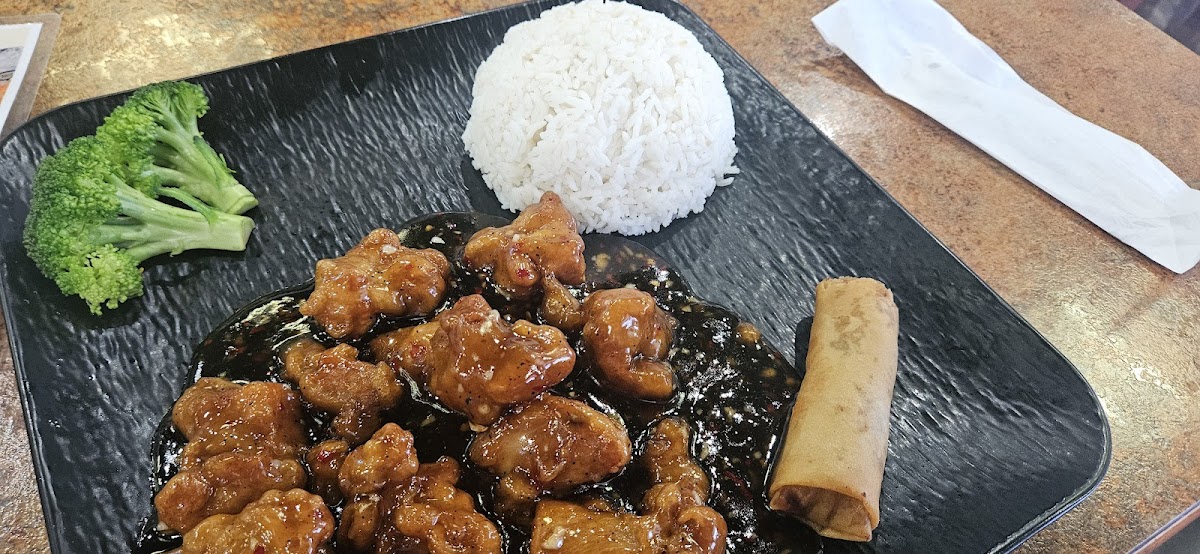 Fresh Bowl Restaurant Photo 3