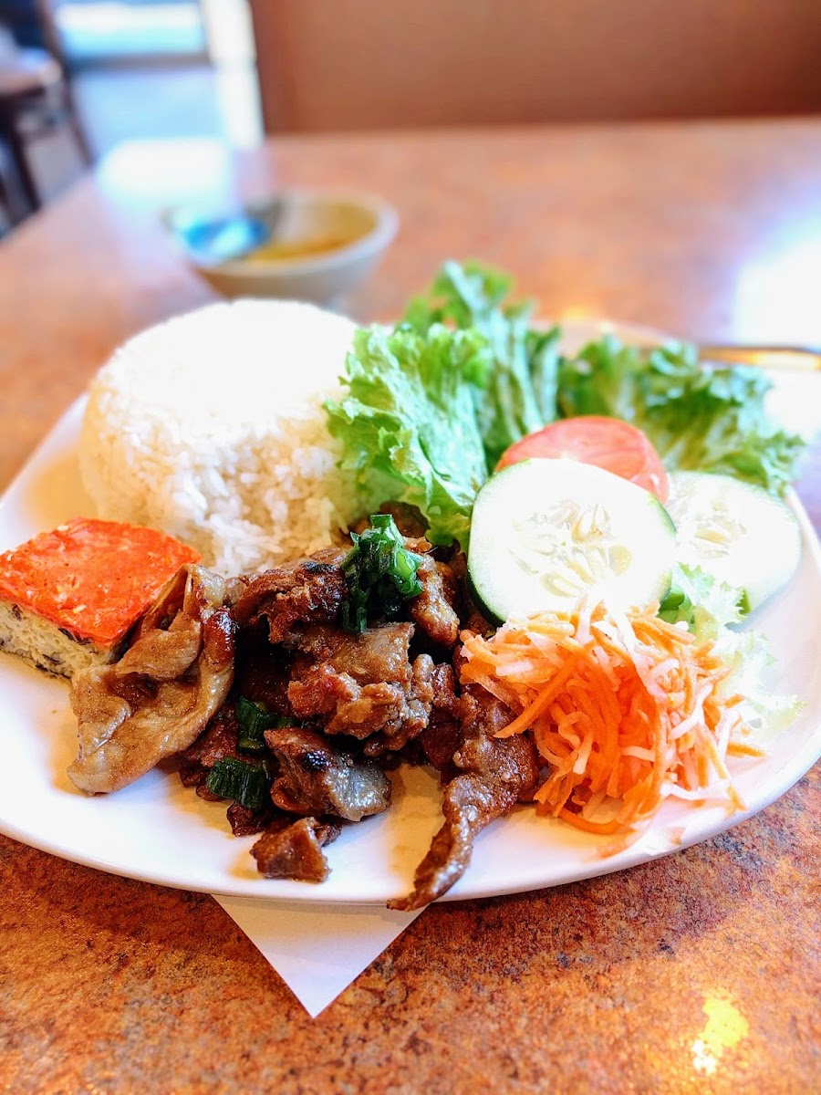 Fresh Bowl Restaurant Photo 7