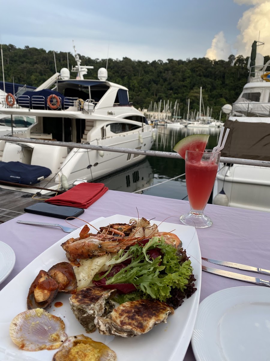 Mare Blu Italian Restaurant Photo 4