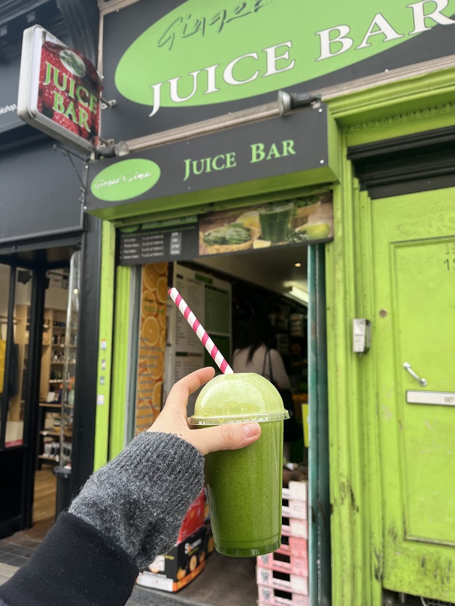 Ginger and Lime Juice Bar Photo 3