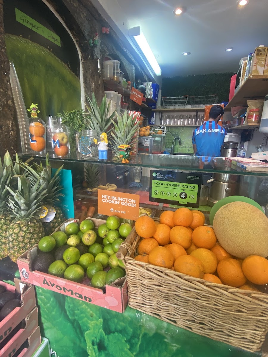 Ginger and Lime Juice Bar Photo 4