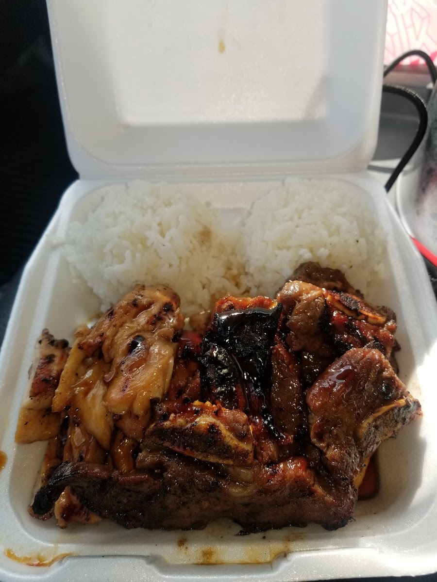 Happy At the Bay Teriyaki Photo 5
