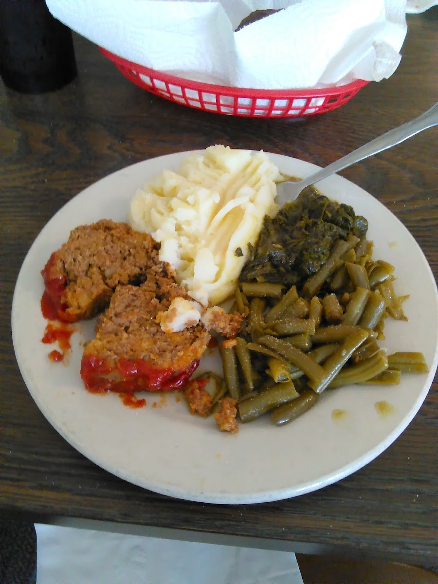 Andrews Family Restaurant Photo 9