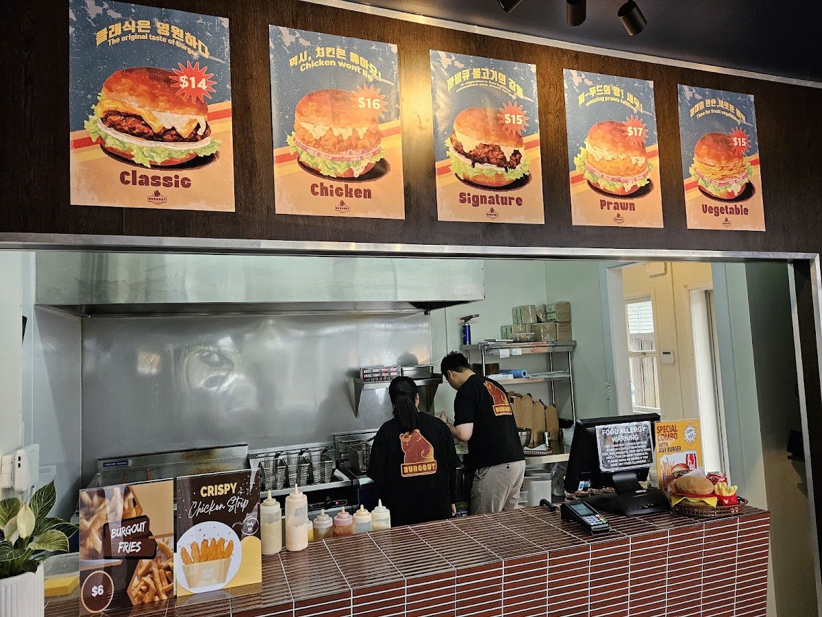 Burgout Photo Menu 9
