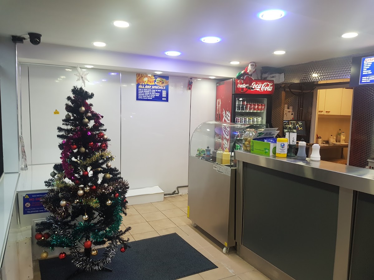 Cheadle Fish Bar Photo 4