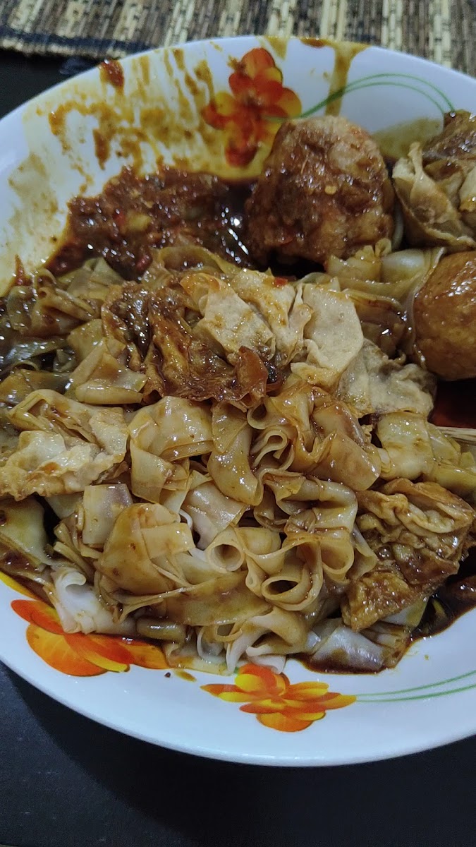 Chow Sun Yuk Cheong Fun 周新旭猪肠粉 Photo 2