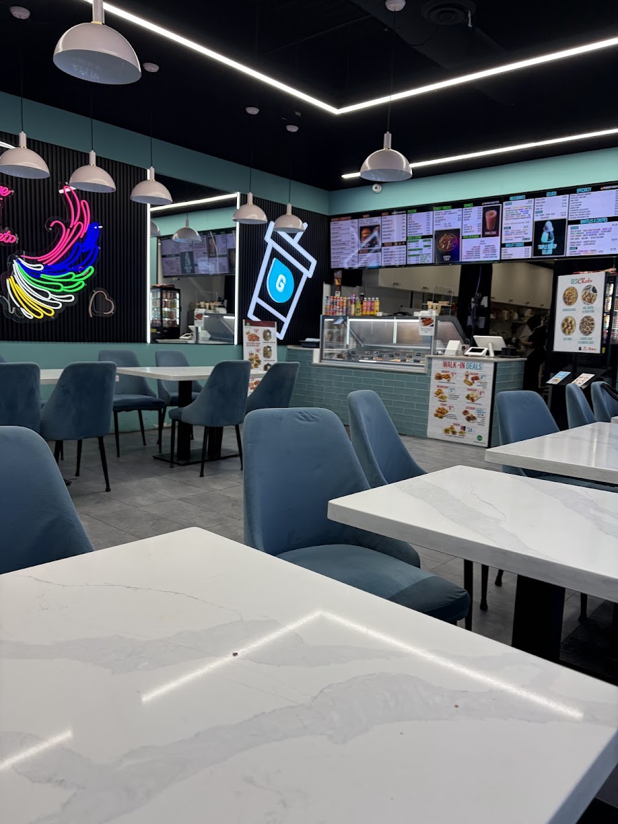 Royal Gelato Cafe
