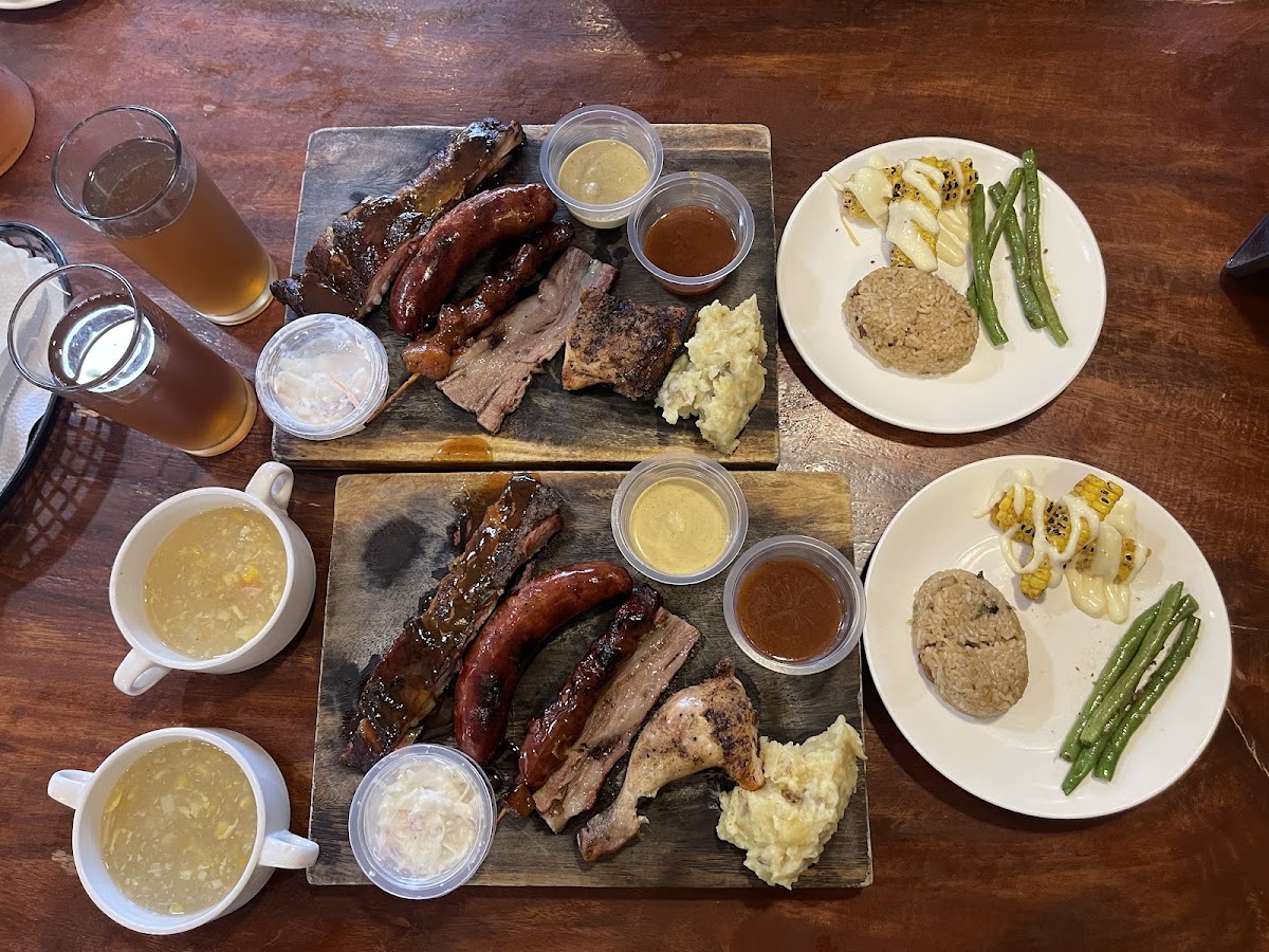RK SMOKEY BAR & RESTO Photo 4