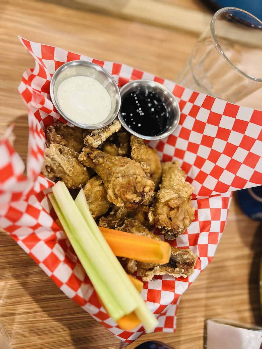 Zoe's Western & Filipino Cuisine/Zoe’s Lounge & Bar Photo 5