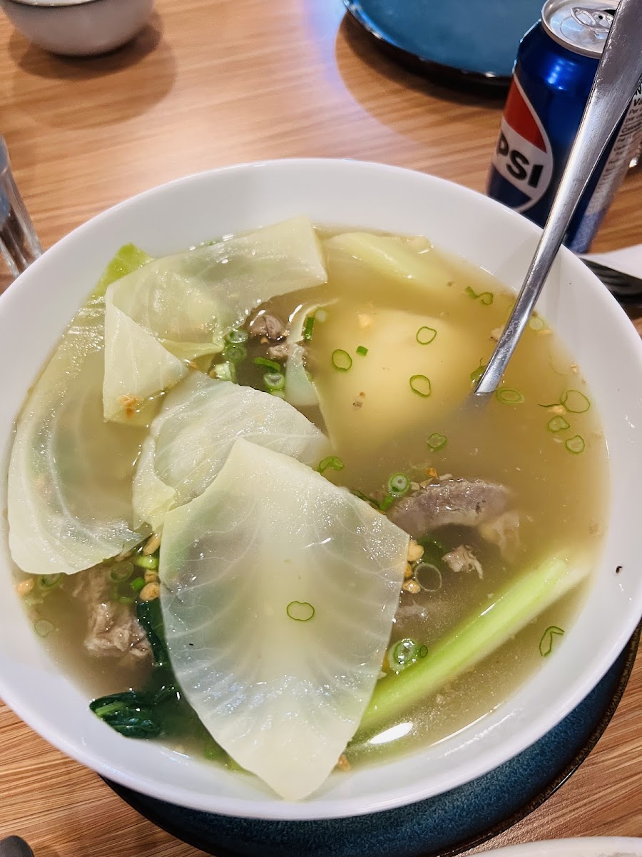 Zoe's Western & Filipino Cuisine/Zoe’s Lounge & Bar Photo 9