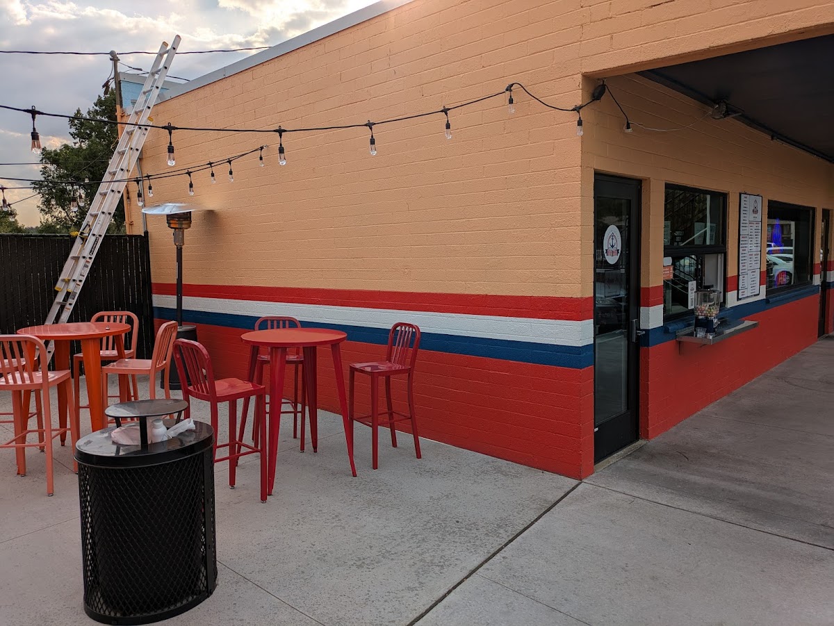 Baja Mar at Americana