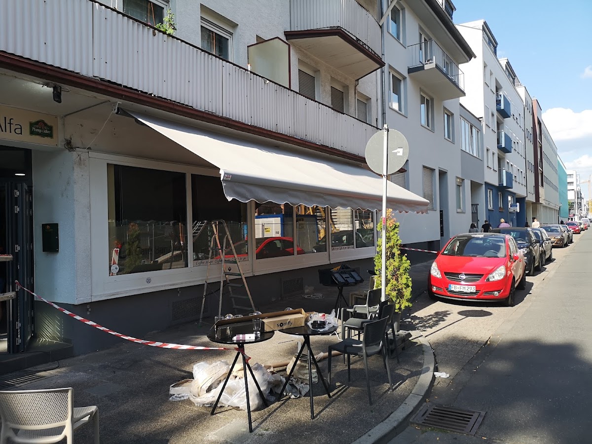 Cafe Bar Alfa Photo 3