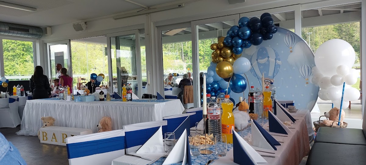 S4 Club-Lounge