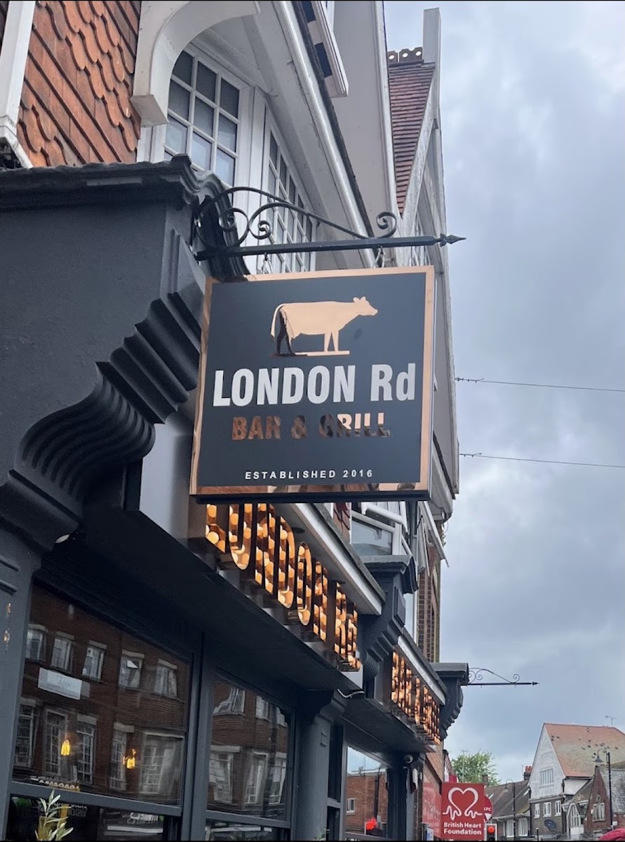 London Road Bar & Grill