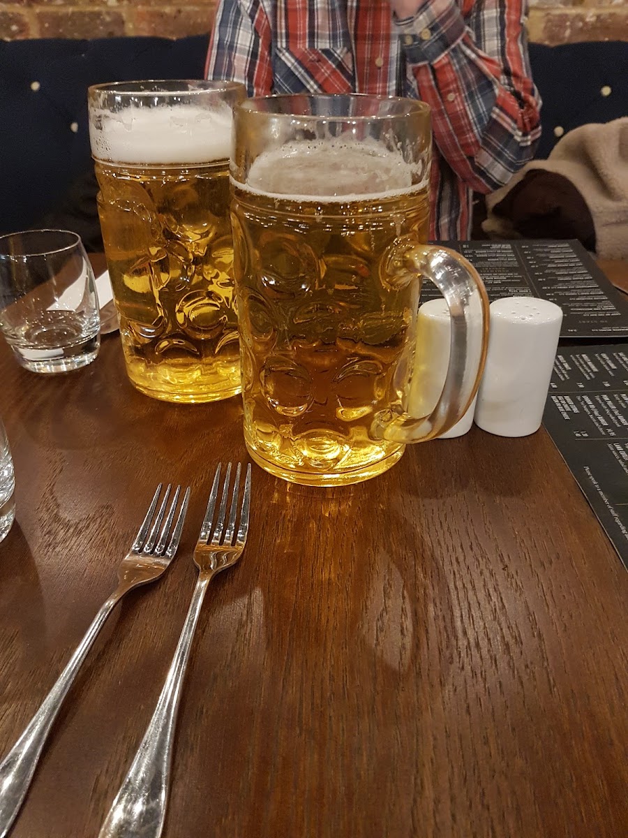 London Road Bar & Grill Photo 5